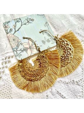 BOHO Fringe dusty copper colour w gold-summer tassel earrings Gypsy/hippy vibe